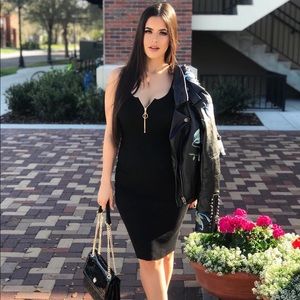 Rib-Knit Bodycon Dress - Black